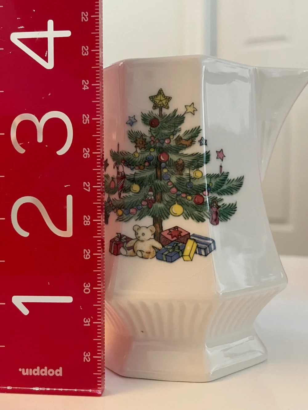 NIKKO Christmastime Vintage Sugar and Creamer Set